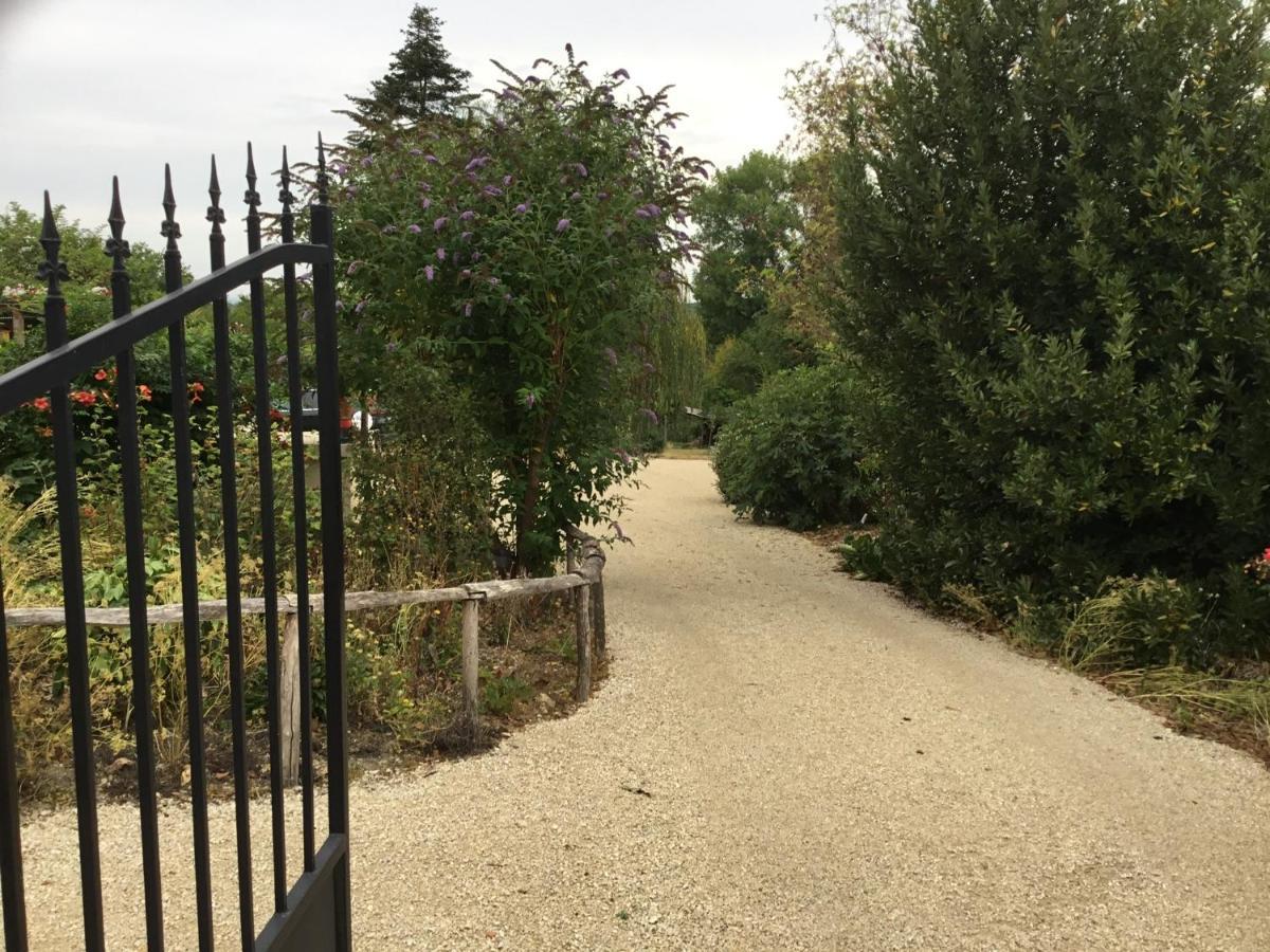 Pivoine Chambre D Hotes Fralignes Bagian luar foto
